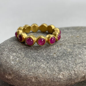 Pink Sapphire Roman Band